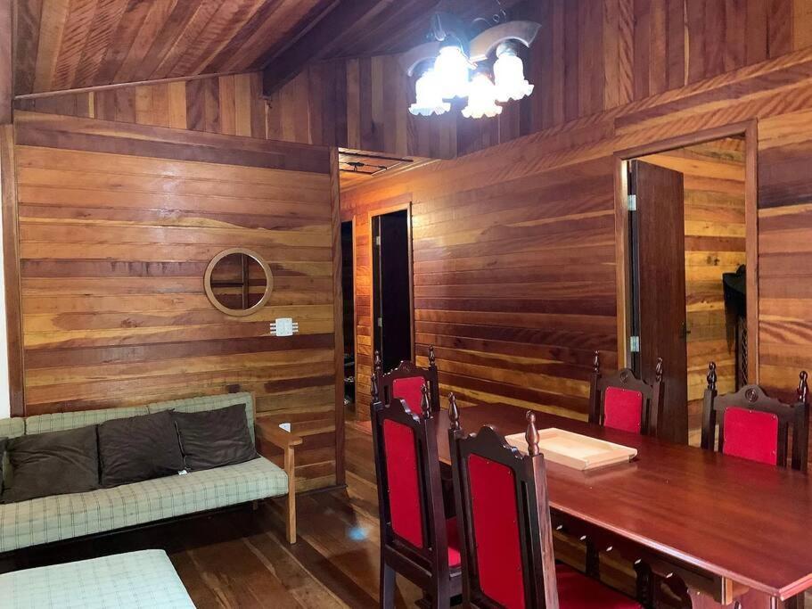 Confortavel Casa Com Lareira 10Min Capivari Campos do Jordão Kültér fotó